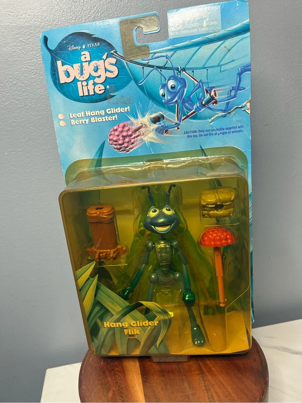 1998 Disney Pixar A Bug’s Life Hang Glider Flik Mattel Sealed Figure